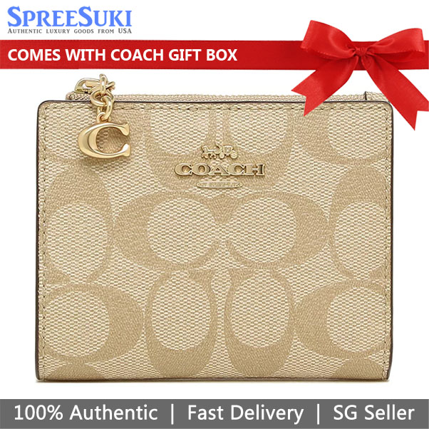 Coach Small Wallet Snap Card Case With Charm Leather Light Khaki / Chalk Off White # F78002