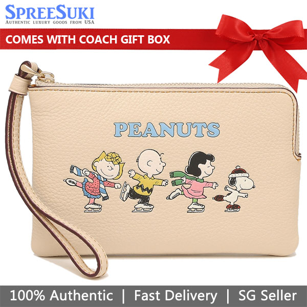 Coach Small Wristlet Coach X Peanuts Pebble Leather Corner Zip Wristlet With Snoopy And F Ivory Cream Nude # CF213