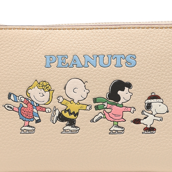 Coach Small Wristlet Coach X Peanuts Pebble Leather Corner Zip Wristlet With Snoopy And Ivory Cream Nude # CF213D1