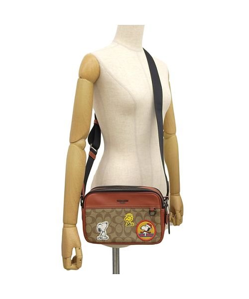 Coach Coach X Peanuts Graham Crossbody In Signature Canvas With Patches Khaki # CE746