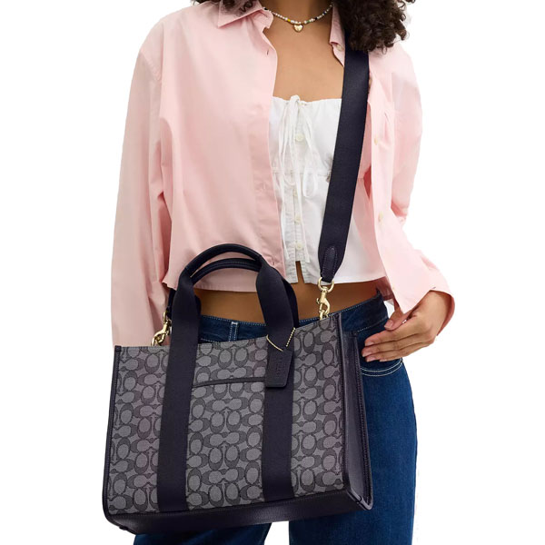 Coach Smith Tote Bag In Signature Jacquard Navy Midnight Navy # CY367