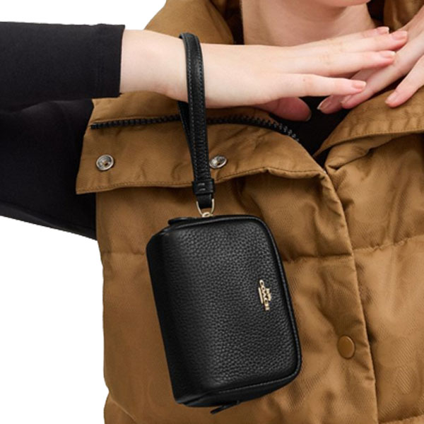 Coach Pouch Wristlet Black # CW906