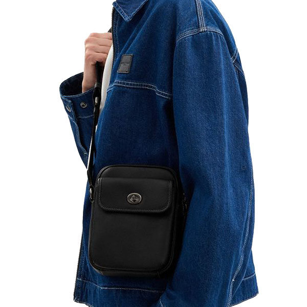 Coach Turnlock Crossbody Bag Gunmetal Black # CAJ31