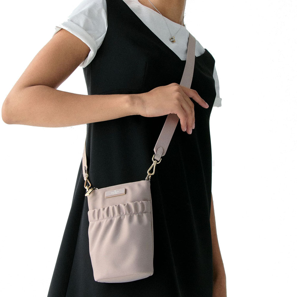Kate Spade Carter Nylon Phone Crossbody Cozy Grey # KL876