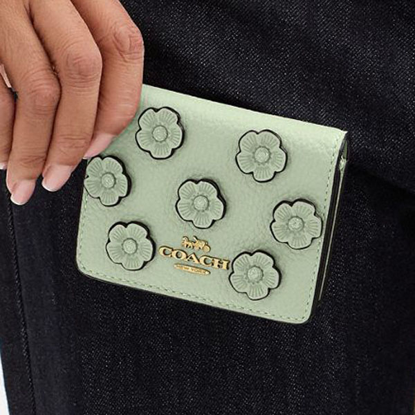 Coach Mini Wallet On A Chain With Floral Applique Light Pistachio # CAL71
