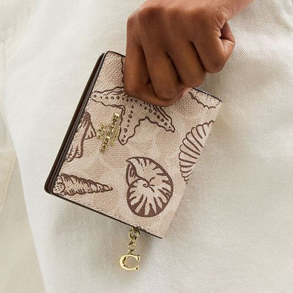 Coach Snap Wallet In Signature Canvas With Shell Print Sand Multi # CBO72
