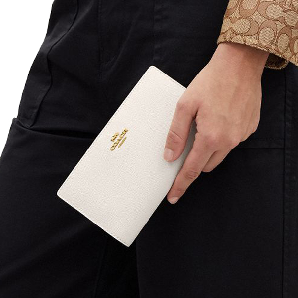 Coach Slim Zip Wallet Chalk # CK444