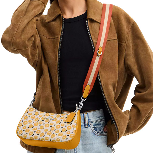 Coach Teri Shoulder Bag With Floral Print Silver Chalk Buttercup Multi # CBI49