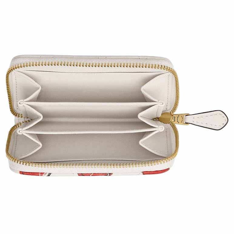 Coach Essential Small Zip Around Card Case With Quilting And Heart Print Chalk Multi # CBR71