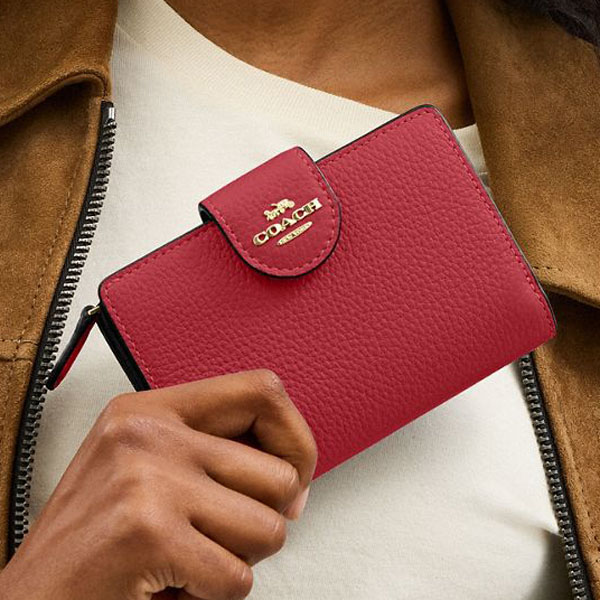 Coach Medium Corner Zip Wallet True Red Dark Red # CBO41