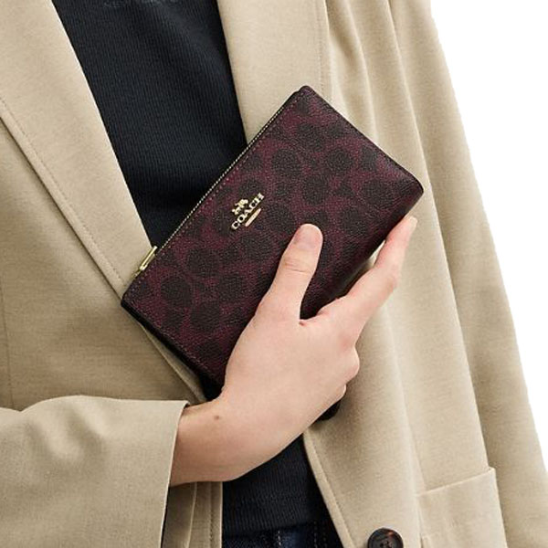 Coach Slim Zip Wallet In Signature Canvas Black Currant # CW661