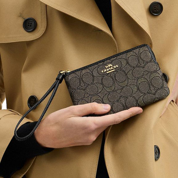 Coach Corner Zip Wristlet In Signature Jacquard Charcoal Gold Green # CCL22