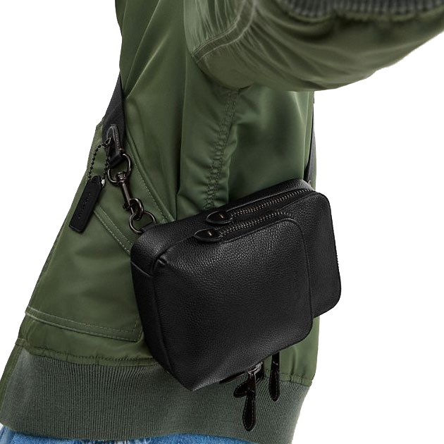 Coach Men Gotham Sling Pack 13 Black # CR849