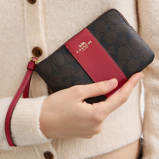 Coach Small Wristlet Corner Zip Wristlet In Signature Canvas With Stripe Walnut True Red Brown # CW854