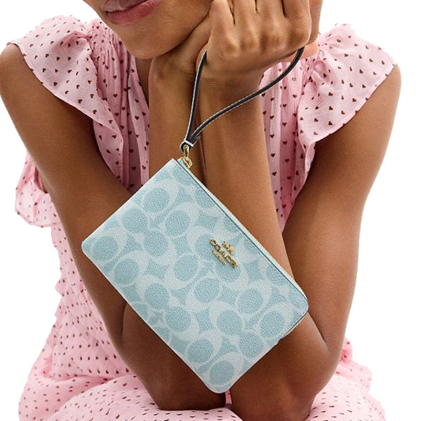 Coach Corner Zip Wristlet In Signature Canvas Light Blue Light blue # CEY93