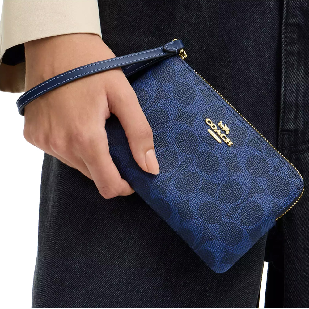 Coach Corner Zip Wristlet In Signature Canvas Navy # CEY93